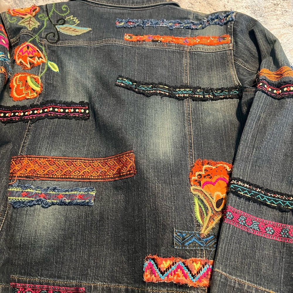 Chico's Embroidered Dark Blue Denim Jacket with Multicolor Floral Accents - Picture 5 of 5